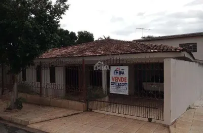 Casa com 3 quarto(s) no bairro jardim primavera em cuiabá - mt