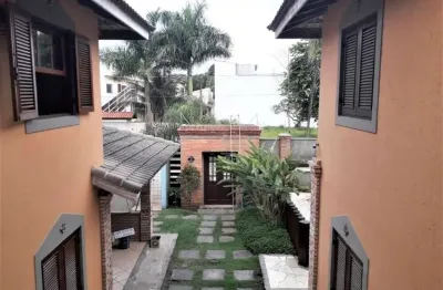 Apto.duplex - 3 dormitórios - 200 m da praia - boracéia