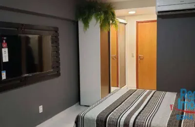 Flat com 1 dormitório para alugar, 28 m² por r$ 2.500,00/mês - boa viagem - recife/pe