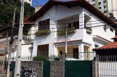 Casa na melhor rua do fonseca com 5 dormitórios à venda, 258 m² por r$ 895.000 - fonseca - niterói/rj