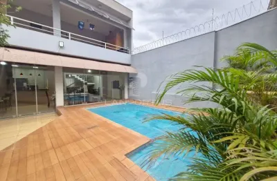 Casa com 3 quartos à venda na Rua Porto Alegre, 305, Sumarezinho, Ribeirão Preto