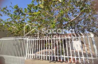 Casa com 3 quartos à venda no Jardim Santa Amália, Cuiabá 