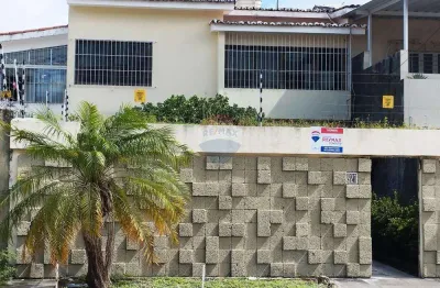 'seu refúgio em olinda: casa duplex com 4 quartos, 2 suítes com piscina, à venda!'