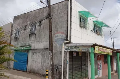 Casa duplex com ponto comercial no bairro de rio doce