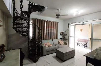 Casa com 5 quartos à venda na Rua Treze de Maio, 1036, Santo Amaro, Recife