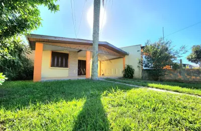 Casa com 2 quartos à venda na Rua Andira, 123, Centro, Capão da Canoa
