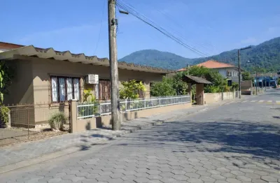 Casa com 3 quartos à venda no Centro, Pomerode , 230 m2 por R$ 650.000