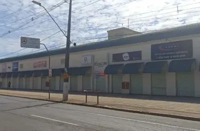 Sala comercial à venda na Avenida Arcebispo Dom Geraldo Fernandes, 2770, Centro, Londrina