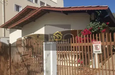 Casa com 3 dormitórios à venda, 208 m² por R$ 1.550.000,00 - Santa Rosa - Vinhedo/SP
