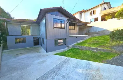 Casa com 5 quartos à venda na bartira, 32, gioppo, caçador por r$ 499.000