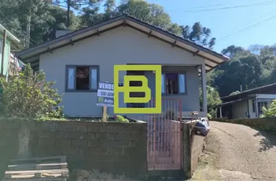 Casa com 3 quartos à venda na vergilio antonio da silva, 101, martello, caçador por r$ 530.000