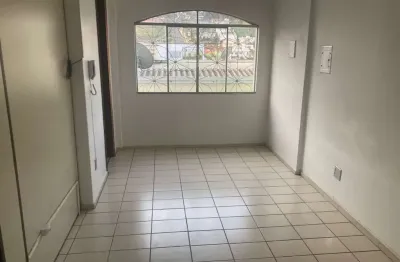 Apartamento com 1 quarto para alugar na doutor altamiro guimarães, 35, centro, caçador por r$ 1.300