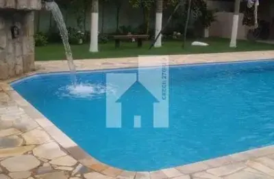 Chácara charmosa com 1840m² de área total, com piscina e area gourmet, no bairro santa gertrudes em