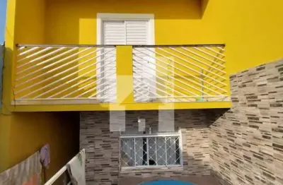 Sobrado a venda com 3 dormitórios, 3 banheiros, piscina com cascata, 300m² - jardim novo horizonte