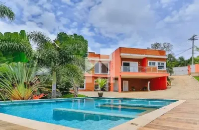 Magnifica chácara à venda com ´7 suítes, quadra de beach tennis, piscina aquecida, jardim tarantela