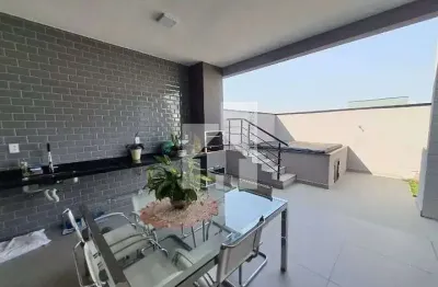 Magnifica casa térrea com 3 suítes, espaço gourmet com jacuzzi, 156m² - condomínio phytus, cabreúva