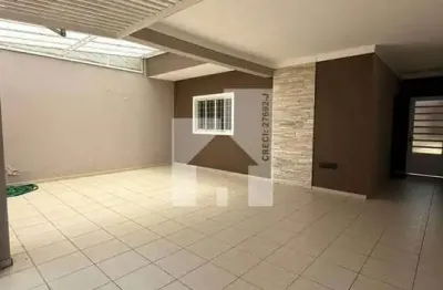Sobrado à venda com 3 dormitórios (1 suíte), 195m² - quintal com área gourmet, jardim marambaia, ju