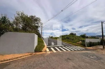 Terreno declive  à venda 401,60m² totais, rua particular sem saída,  vila aparecida, jundiaí, sp