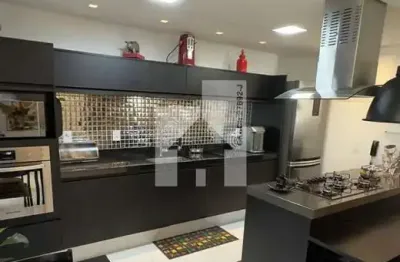 Excelente apartamento com 3 suites, 131m², varanda gourmet, totalmente planejado no condomínio comp