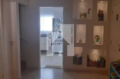 Casa/sobrado à venda, 03 dormitórios sendo  01 suíte, garagem para 02 carros, venda para investidor