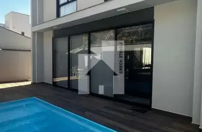 Casa alto padrão a venda com 3 suites, área gourmet e piscina, 280m² - condomínio bosque dos jatoba