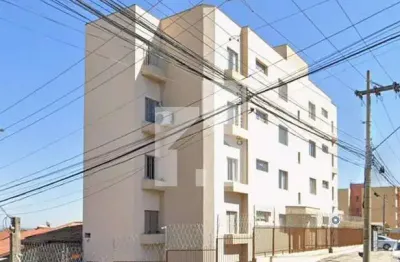 Apartamento à venda, 1º andar,  com 02 dormitórios (01 suíte), 01 vaga de garagem coberta,  Cidade