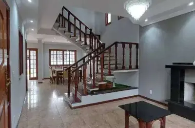 Casa em condomínio fechado no urbanova-sjc |5 quartos, sendo 3 suítes