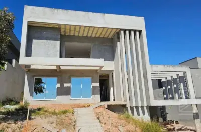 Casa em condomínio 4 suítes, 500m², 2 closets, 1 banheira - urbanova sjc