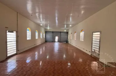 Salão comercial e sobrado com 3 quartos 1 suíte, 335 m² - parque industrial