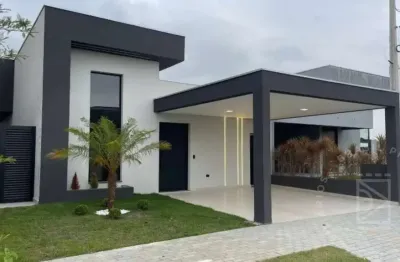 Casa térrea de alto padrão com 3 suítes e  piscina no veredas dos campos