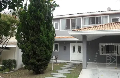 Sobrado em Condomínio 5 Quartos sendo 3 suítes 330m² Prox ao Shop. Madri