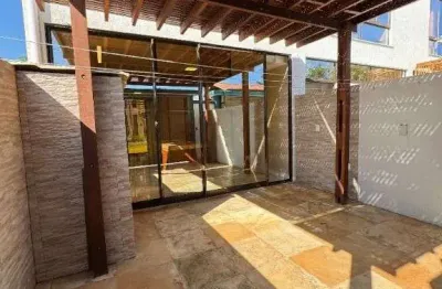 Casa em condomínio fechado com 2 quartos para alugar na das gaivotas, 126, porto das dunas, aquiraz por r$ 4.500
