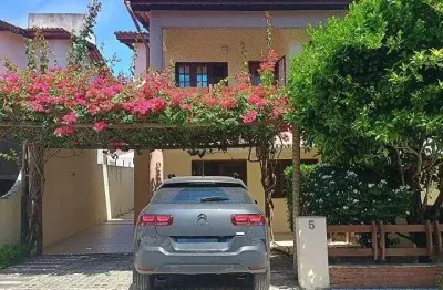 Casa em condomínio fechado com 3 quartos à venda na joaquim viana barbosa, 255, cidade dos funcionários, fortaleza por r$ 550.000