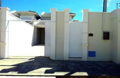 Casa com 3 quartos à venda na rua firmo ananias cardoso, 840, sapiranga, fortaleza por r$ 580.000