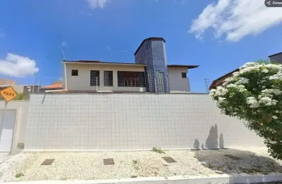 Casa com 4 quartos à venda na Rua Célio Brasil Girão, 570, Engenheiro Luciano Cavalcante, Fortaleza por R$ 680.000