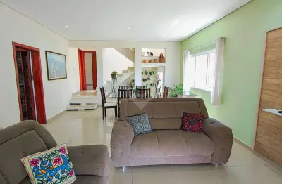 Casa com 4 quartos à venda na rua maria seste bredariol, loteamento parque da colina ii, itatiba, 303 m2 por r$ 650.000