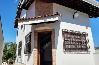 Casa com 3 quartos à venda na rua josé felizardo rodrigues, jardim salessi, itatiba, 276 m2 por r$ 790.000