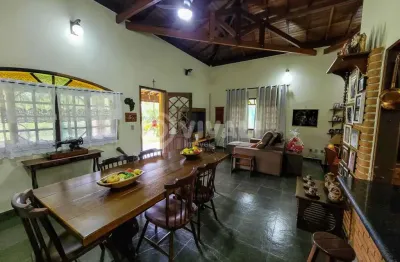 Casa em condomínio fechado com 3 quartos à venda na rodovia alkindar monteiro junqueira, capela do barreiro, itatiba, 318 m2 por r$ 1.800.000