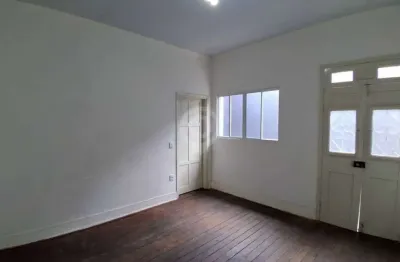 Casa comercial com 4 salas para alugar na rua campos salles, centro, itatiba, 135 m2 por r$ 2.100
