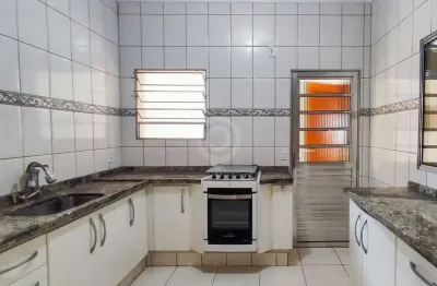 Casa com 3 quartos para alugar na avenida vinte e nove de abril, vila santa luzia, itatiba, 100 m2 por r$ 3.000