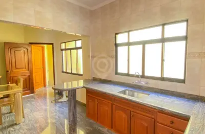 Casa com 3 quartos à venda na avenida dos expedicionários brasileiros, vila brasileira, itatiba, 198 m2 por r$ 750.000