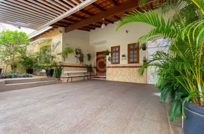 Casa com 3 quartos à venda na rua lázaro arruda, recanto do parque, itatiba, 181 m2 por r$ 870.000