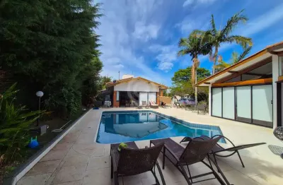 Casa em condomínio fechado com 5 quartos à venda na alameda das paineiras, parque da fazenda, itatiba, 301 m2 por r$ 2.400.000