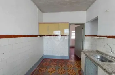 Casa com 2 quartos para alugar na rua rui barbosa, centro, itatiba, 75 m2 por r$ 1.300