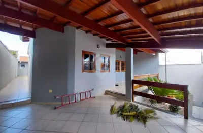 Casa com 4 quartos para alugar na rua ananias alves ribeiro, loteamento itatiba park, itatiba, 172 m2 por r$ 3.700