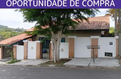 Casa térrea a venda com 3 quartos no bolsão do Jardim Panorama na cidade de Vinhedo-SP