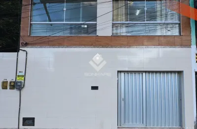 Casa com 3 quartos para alugar na Rua Padre Arimatéia, S/n, Manuel Sátiro, Fortaleza