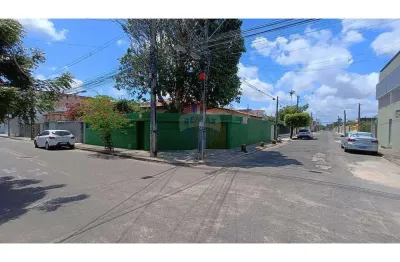 Casa com 4 quartos à venda na Rua Demócrito Rocha, 57, Monte Castelo, Fortaleza