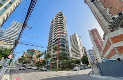 Apartamento - 170m - 3 suítes - 2 vagas / condomínio edifício ilha bela.