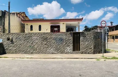 CASA SOLTA - Rua Capitão Olavo 966 - Aerolândia - Excelente Localização